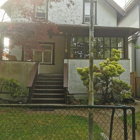John'S House In Vancouver West Екстериор снимка